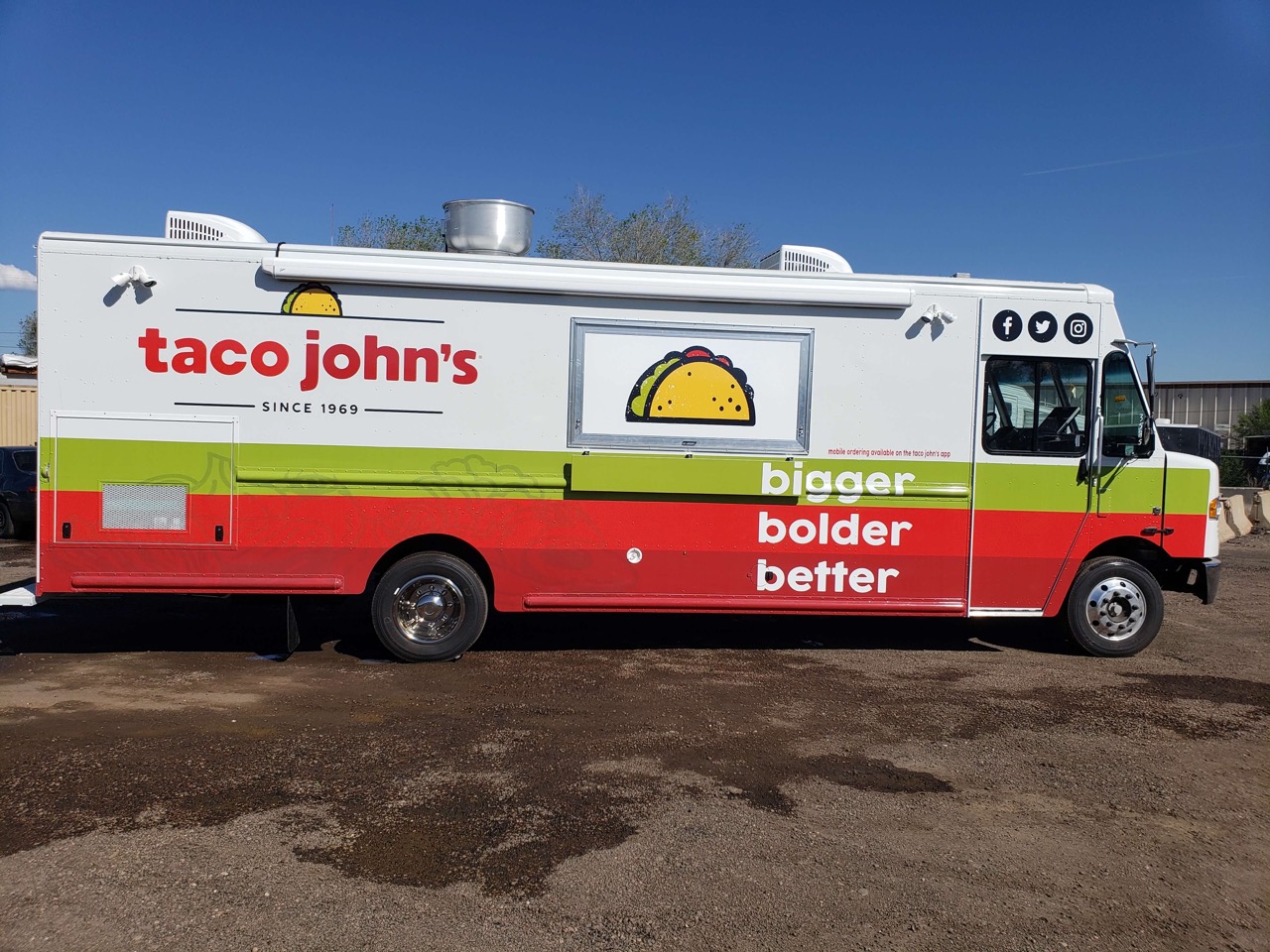 Trailer manufacturing specialists at Zion Foodtrucks.