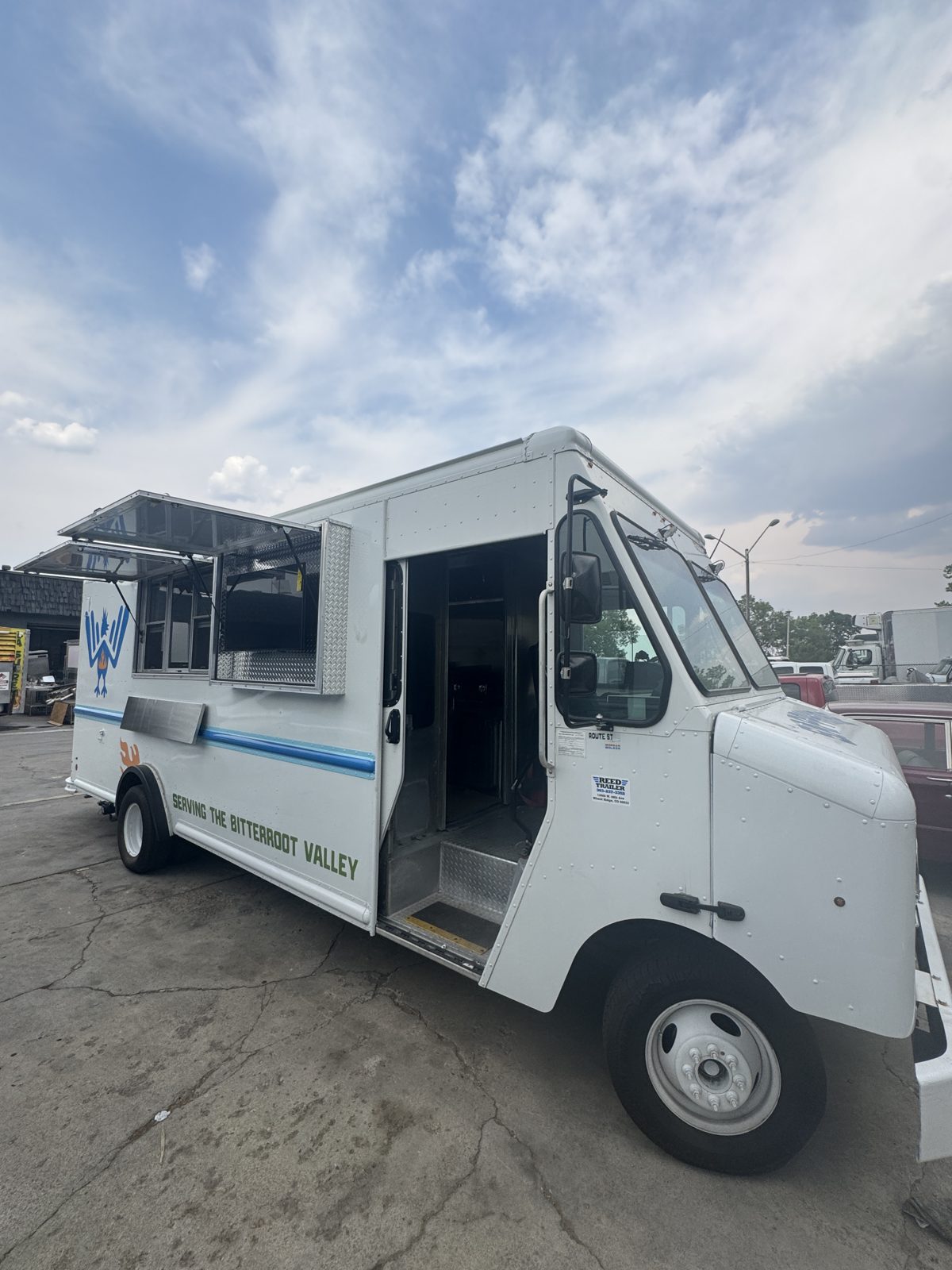 Service window on the Sapphire Chicken fried chicken food truck