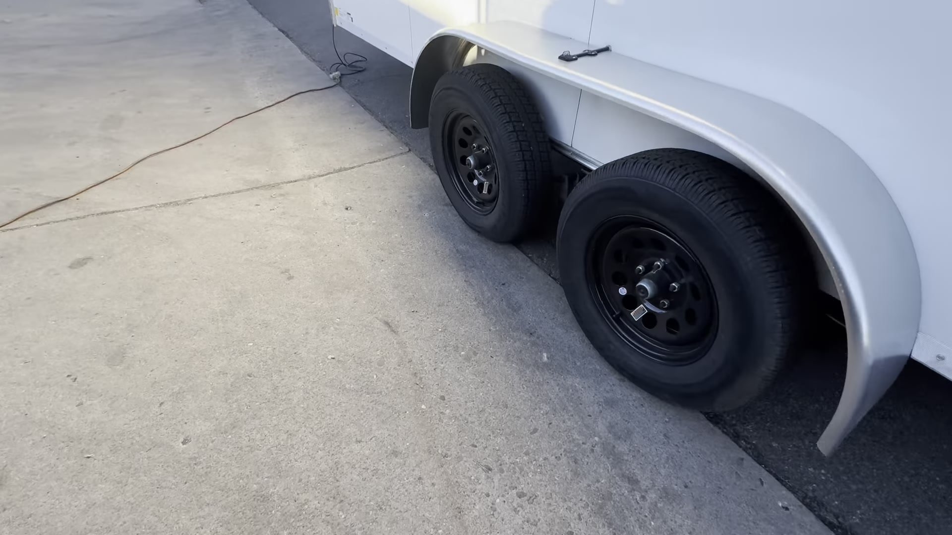 Heavy duty double axles under the 12ft food trailer